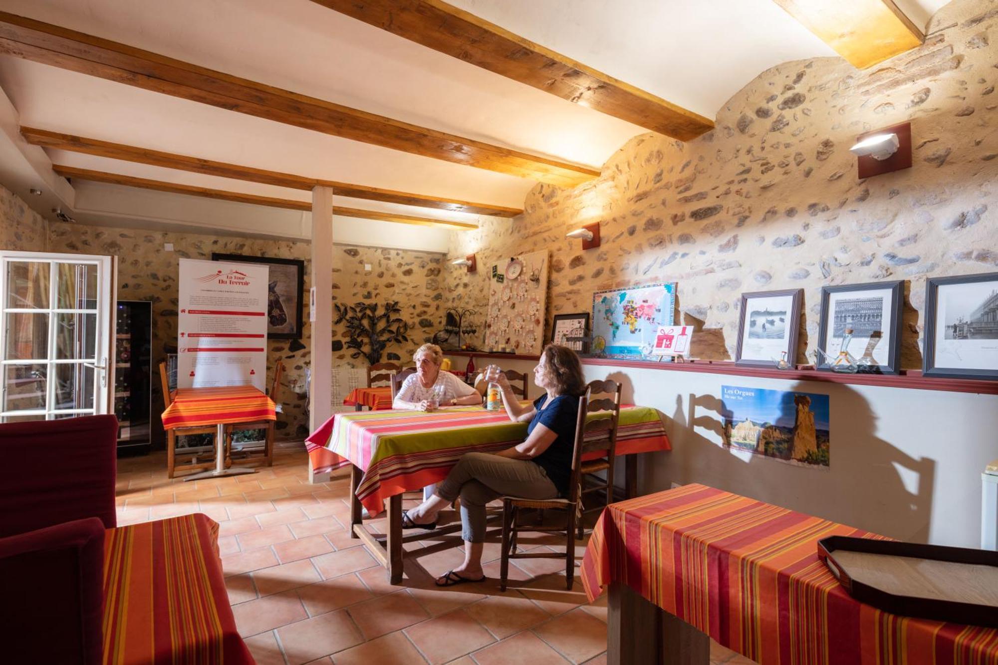 Bed and Breakfast La Tour Du Terroir Rivesaltes Zewnętrze zdjęcie